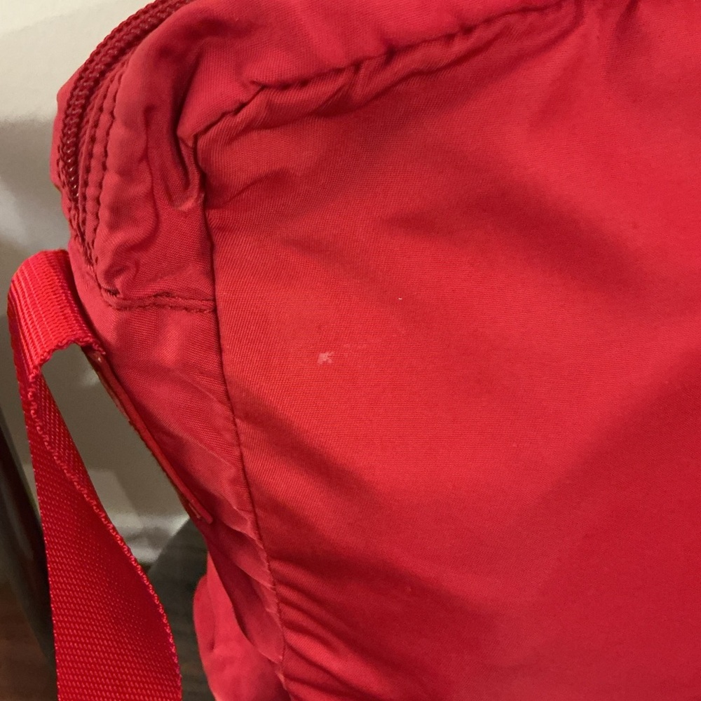 PRADA Nylon Red Messenger Crossbody Bag w/ Shoulder Strap Vintage Authentic - Picture 11 of 16